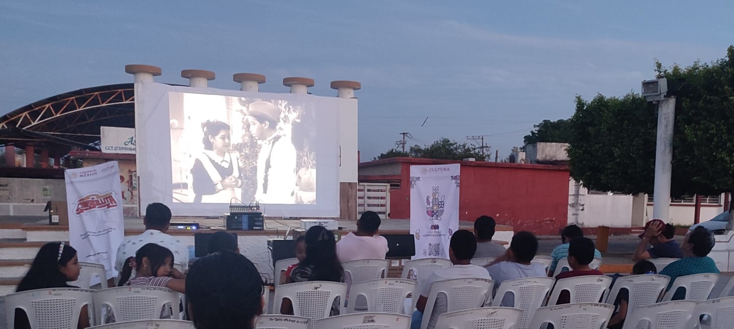 Actividad Cultural Comunitaria: Cine sillita en Cucuyulapa